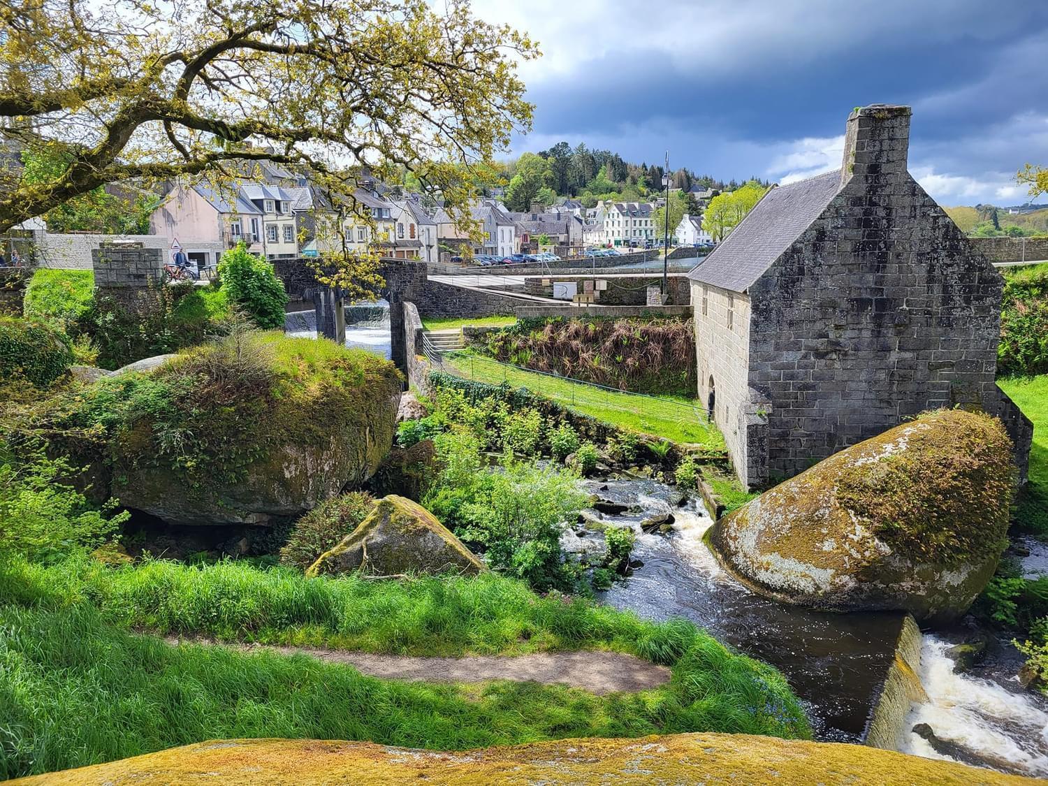 Fontaine Blanche River View, Large Patio & Garden In Central Brittany With Starlink Wifi Treffrin Extérieur photo
