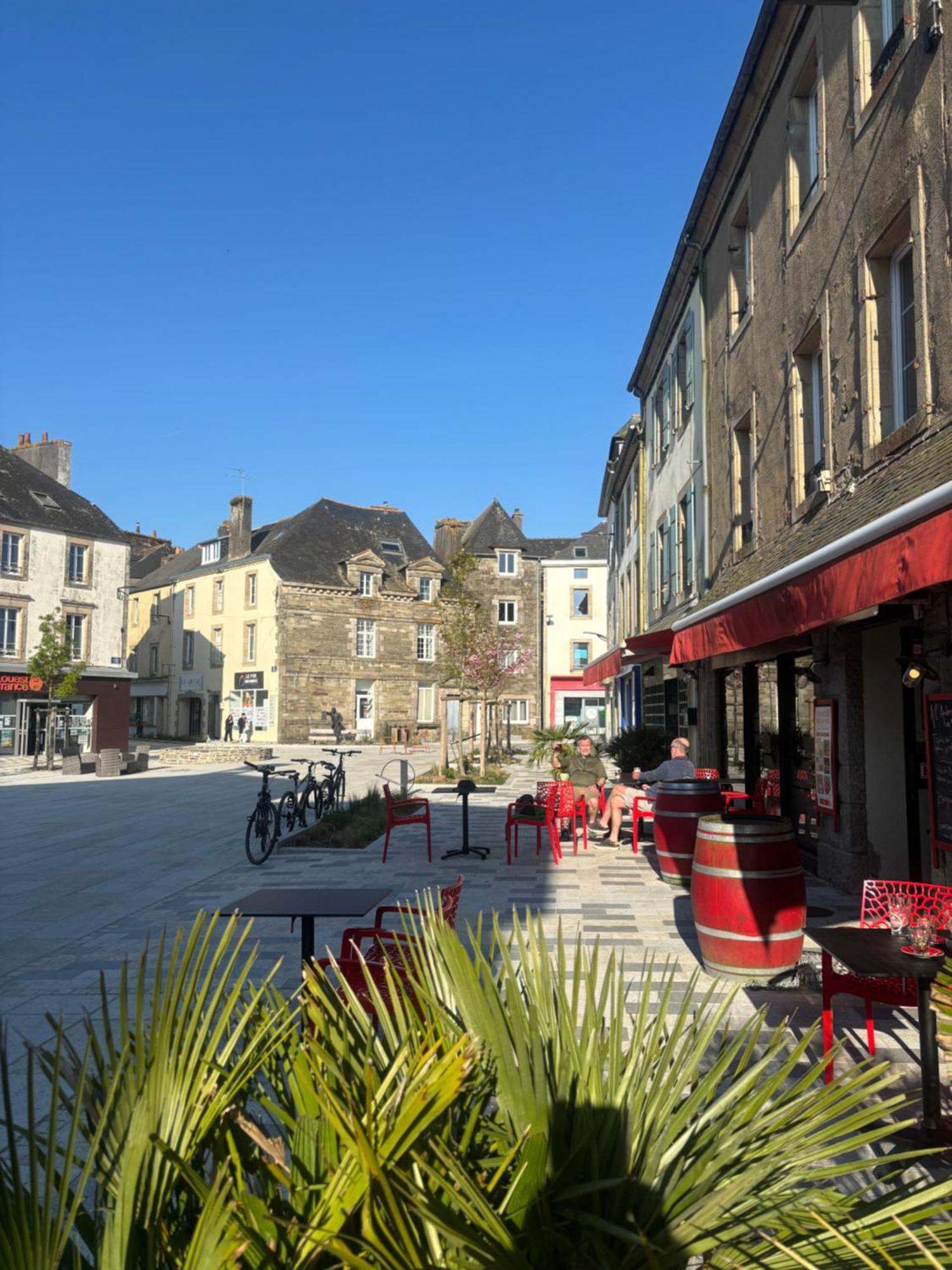 Fontaine Blanche River View, Large Patio & Garden In Central Brittany With Starlink Wifi Treffrin Extérieur photo